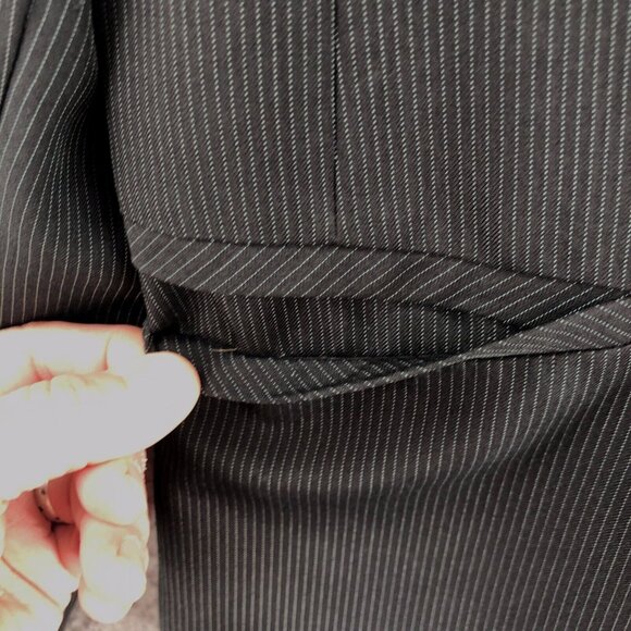 Le Suit Blazer Womens 8 Black Pinstripe Pockets Button Front Office Career Work - Picture 5 of 10